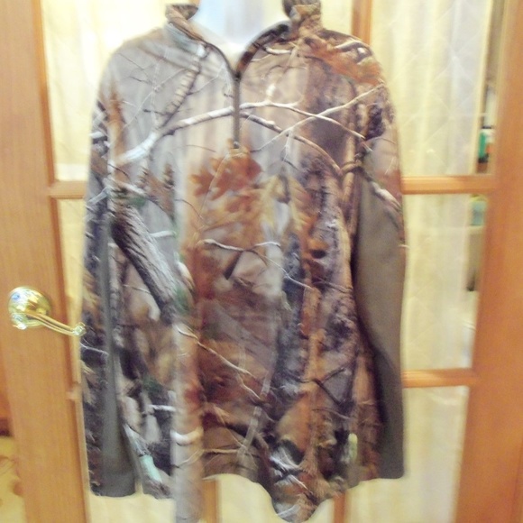 Realtree Tops - Realtree Top Women's Men's Size XL Hunting Top